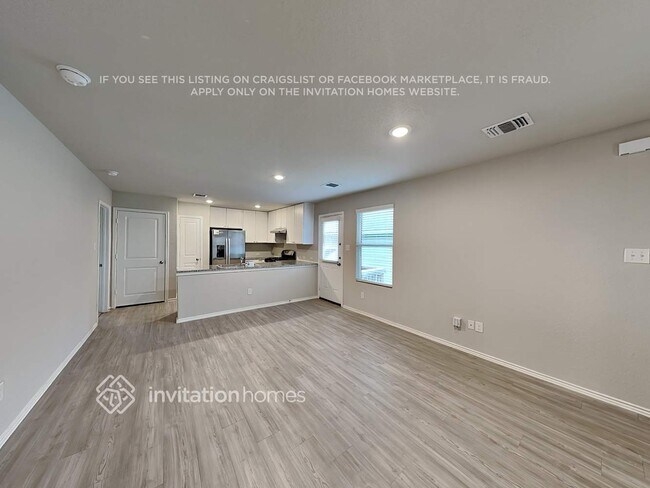 Foto del edificio - 7315 Avila Vis