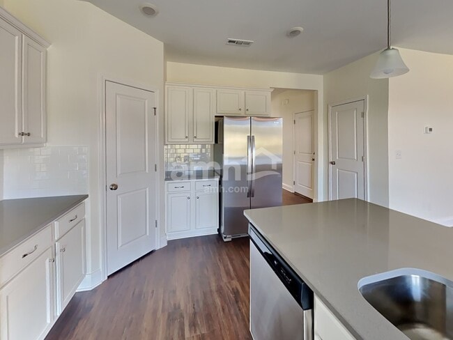 Building Photo - 4306 Effie Seward Dr