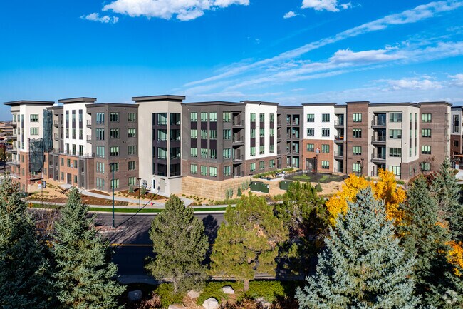 Foto del edificio - Hensley at The District