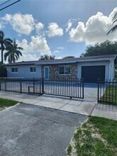 Building Photo - 771 NW 15th St