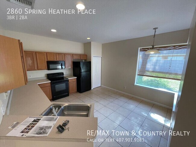 Building Photo - 2860 Spring Heather Pl