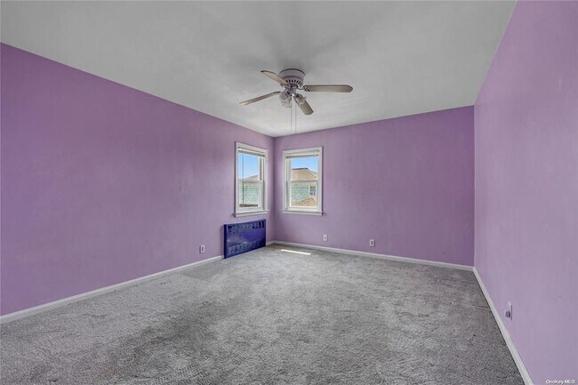 Foto del edificio - 76-12 Pitkin Ave