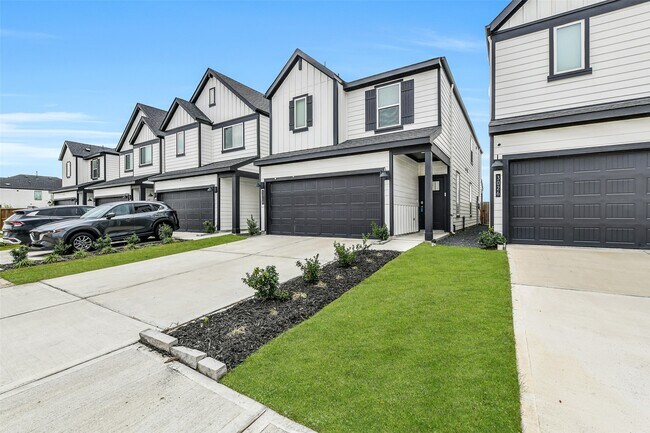 Foto del edificio - 3028 Crown Gate Dr