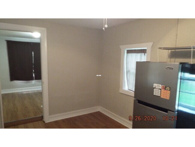 Building Photo - 226 Belmont