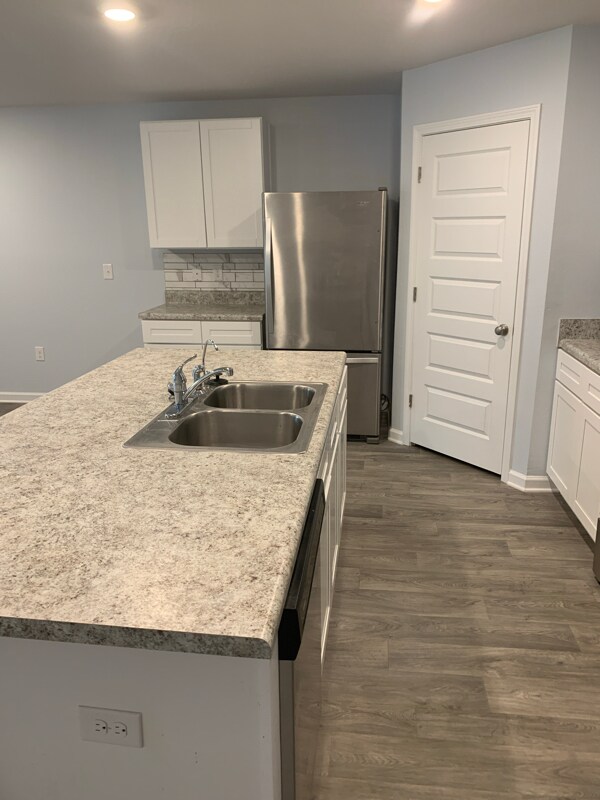 Foto del edificio - 4792 Loblolly Way