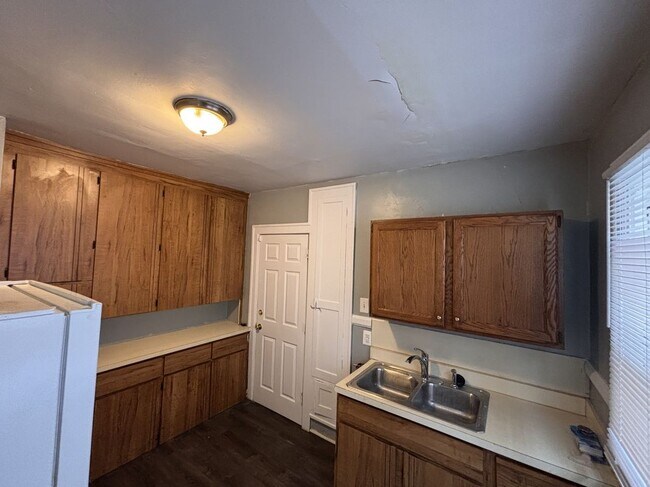 Foto del edificio - 4301 Tyler St