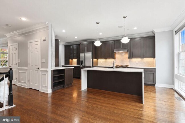 Foto del edificio - 12079 Kinsley Pl