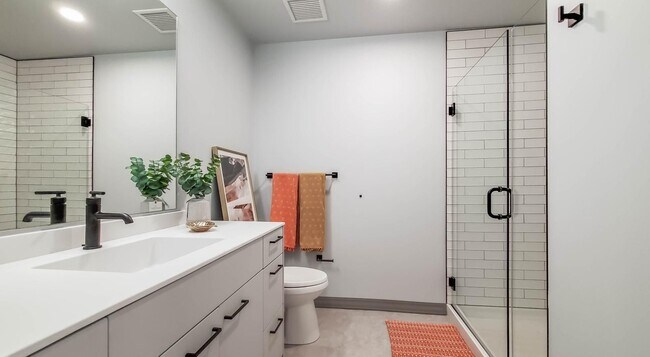 Foto del edificio - 2347 N Elston Ct