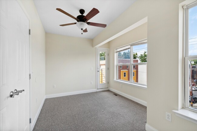 Building Photo - 1955 N 18th St