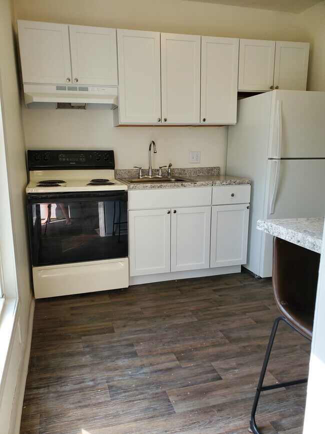 Building Photo - 1125 18th St