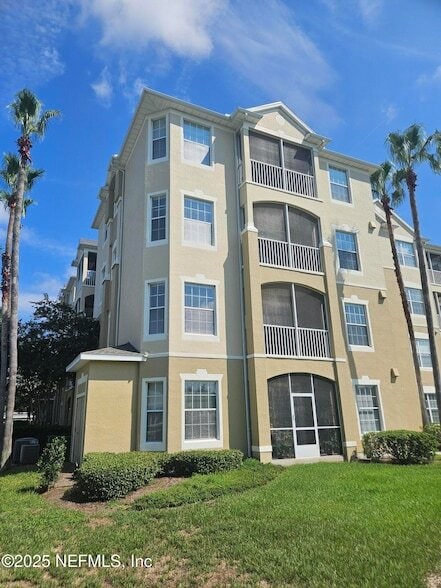 Foto del edificio - 7801 Point Meadows Dr