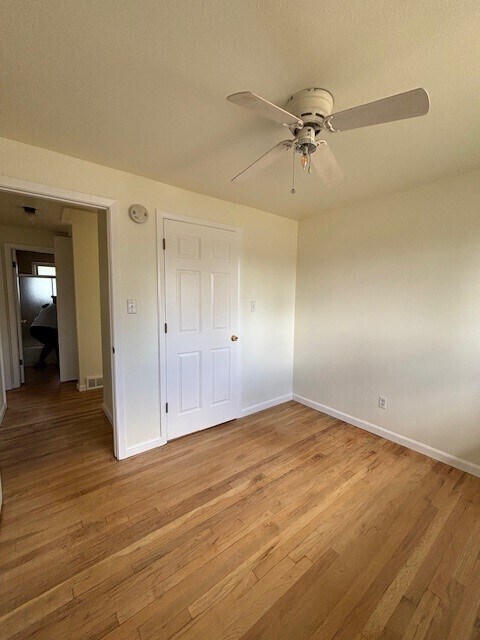 Building Photo - Affordable 5 bedroom with spacious backyard