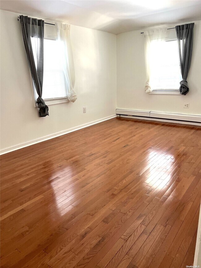 Building Photo - 110-39 174th St