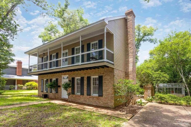 Foto del edificio - 424 W Lee St