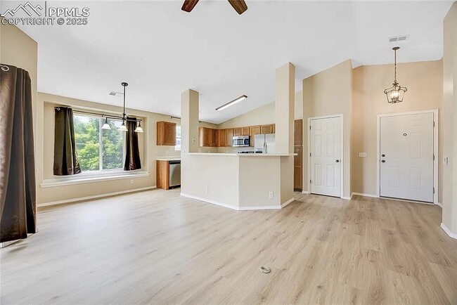 Building Photo - 3630 Strawberry Field Grv