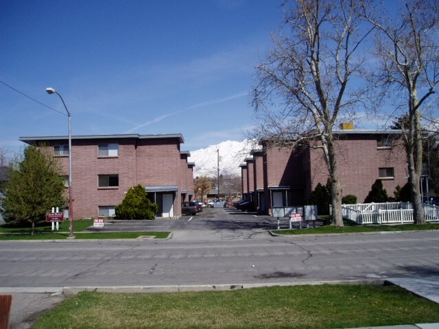 Primary Photo - 345 E 300 N