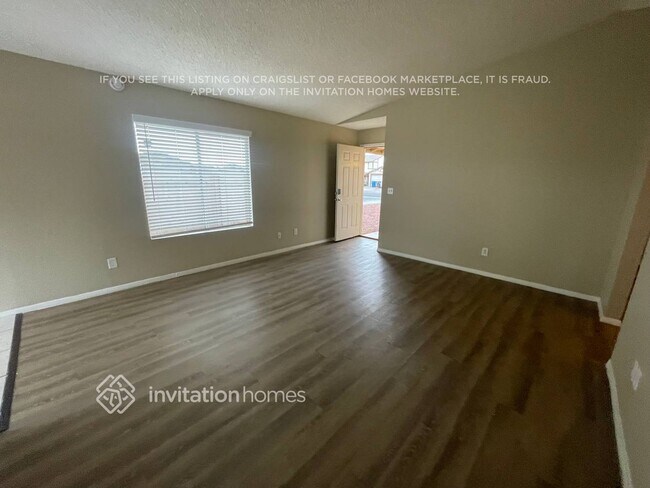 Foto del edificio - 4431 N 85th Ave