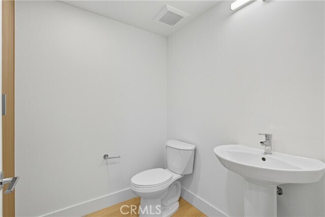 Building Photo - 12078 Guerin St