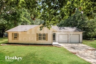 Building Photo - 128 Lismark Dr