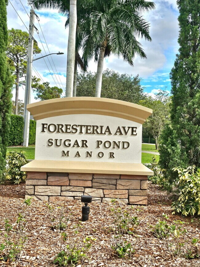 Foto del edificio - 14507 Larkspur Ln