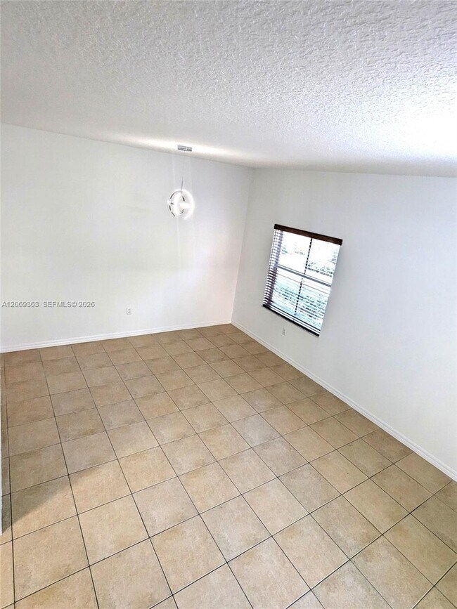 Building Photo - 10645 SW 8th St