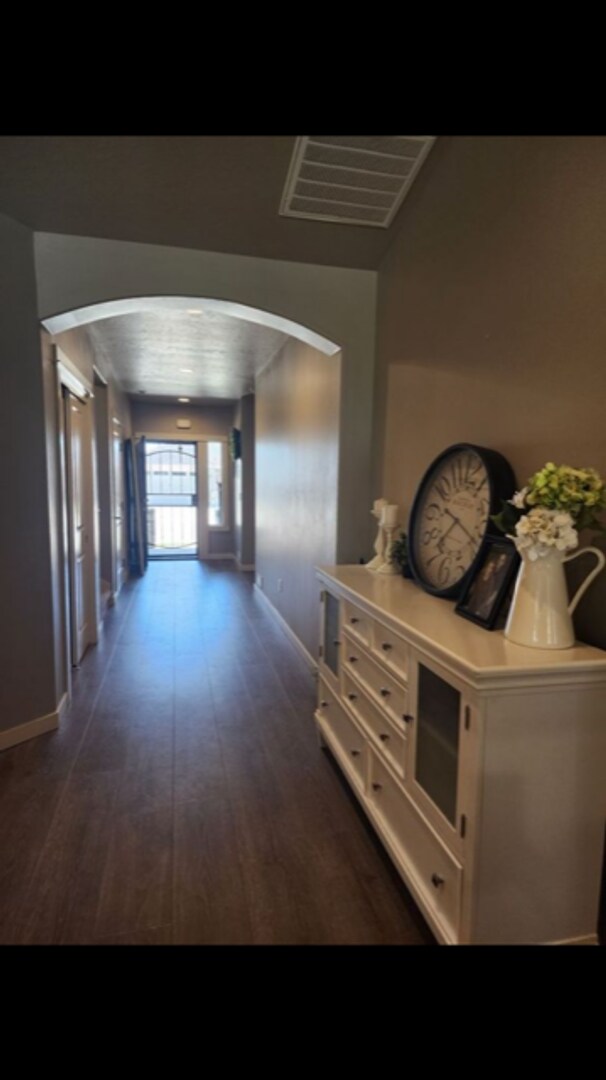 Building Photo - 4 bedroom, 3 full bath home  -Star