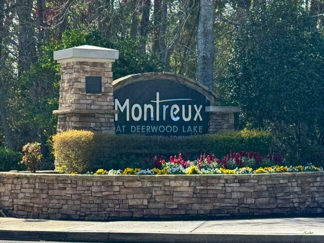 Building Photo - Southside Montreux Condo Available Now!