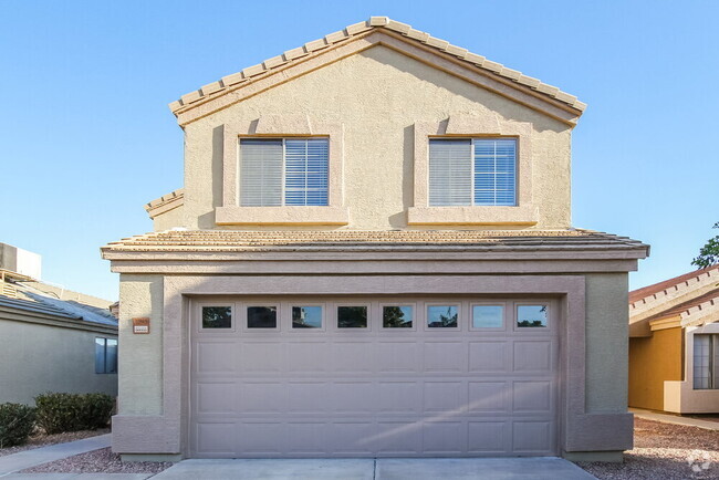 Building Photo - 10945 E Clovis Ave