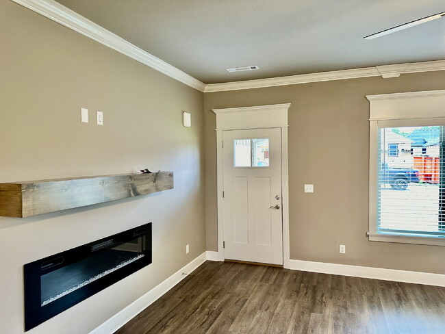 Photo - 861 Sugar Lf St Apartment