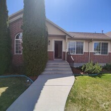 Building Photo - 4659 W Harvey Blvd
