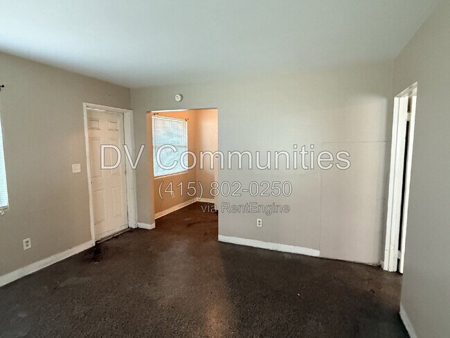 Foto del edificio - 1273 S Betty Ln