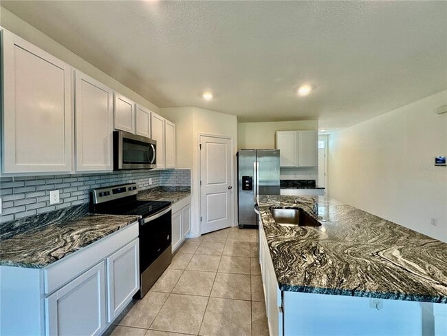 Building Photo - 33481 Apricot Tree Ct