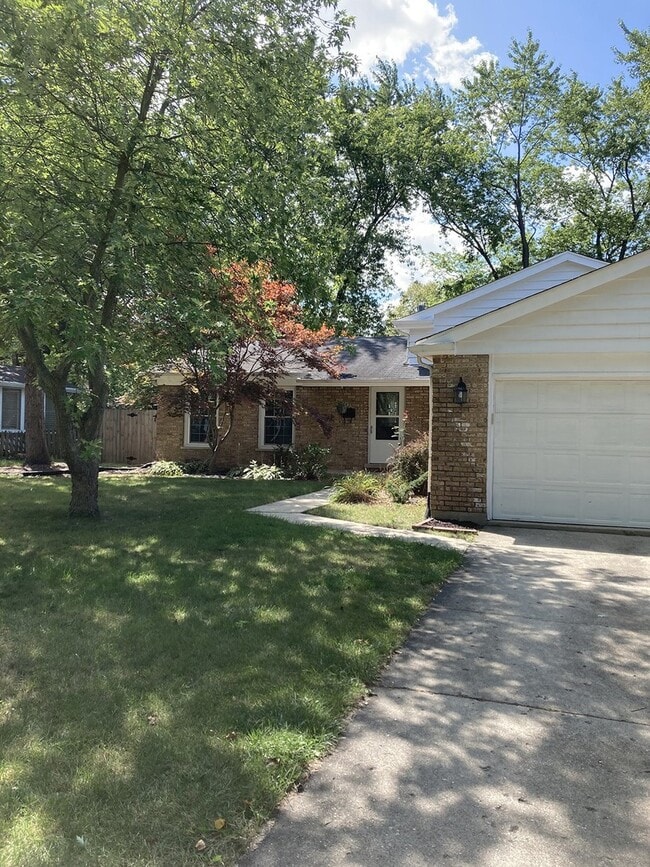 Building Photo - 333 Berry Dr