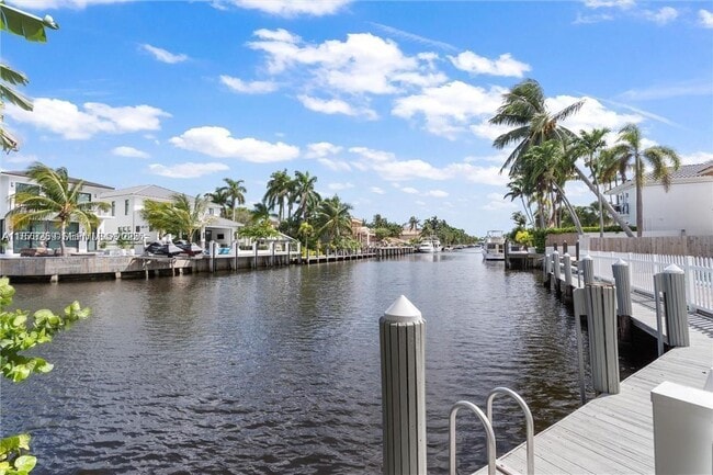 Building Photo - 1770 E Las Olas Blvd