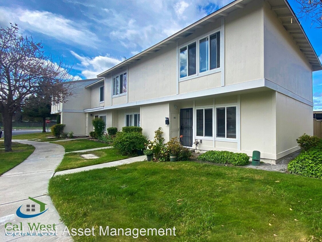 Primary Photo - 3 br, 1.5 bath House - 5543 Don Juan Circle