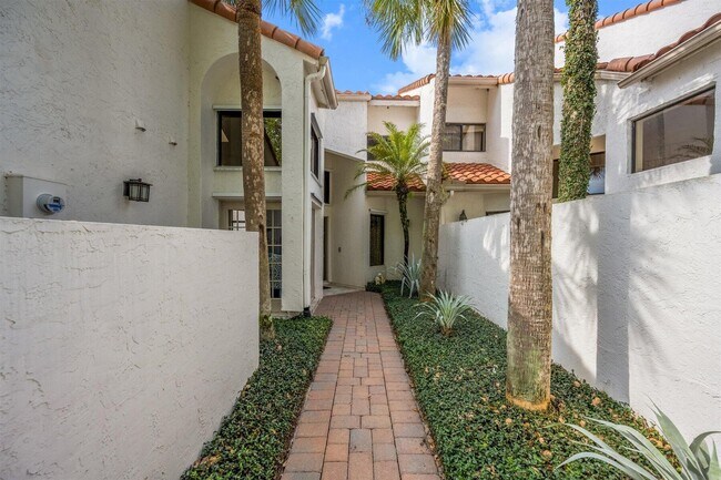 Foto del edificio - 2443 Windsor Way Ct