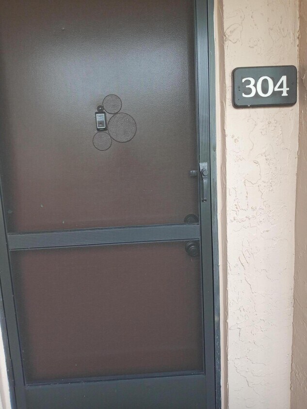 4770 Fountains Dr S Unit 304, Lake Worth, FL 33467 Condo for Rent in