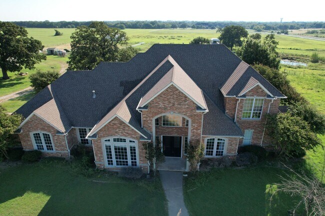 Photo - 5700 FM424 House