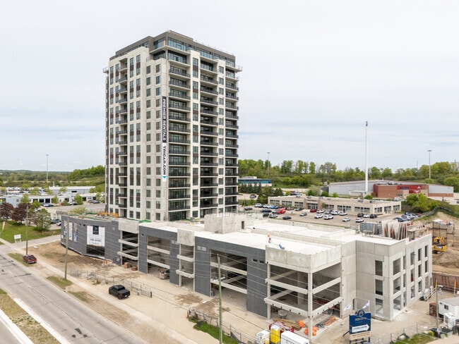 Building Photo - Deer Ridge Point