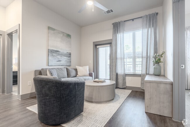 2BR, 2BA - 1022SF - Casella 55+ Active Adult Apartments