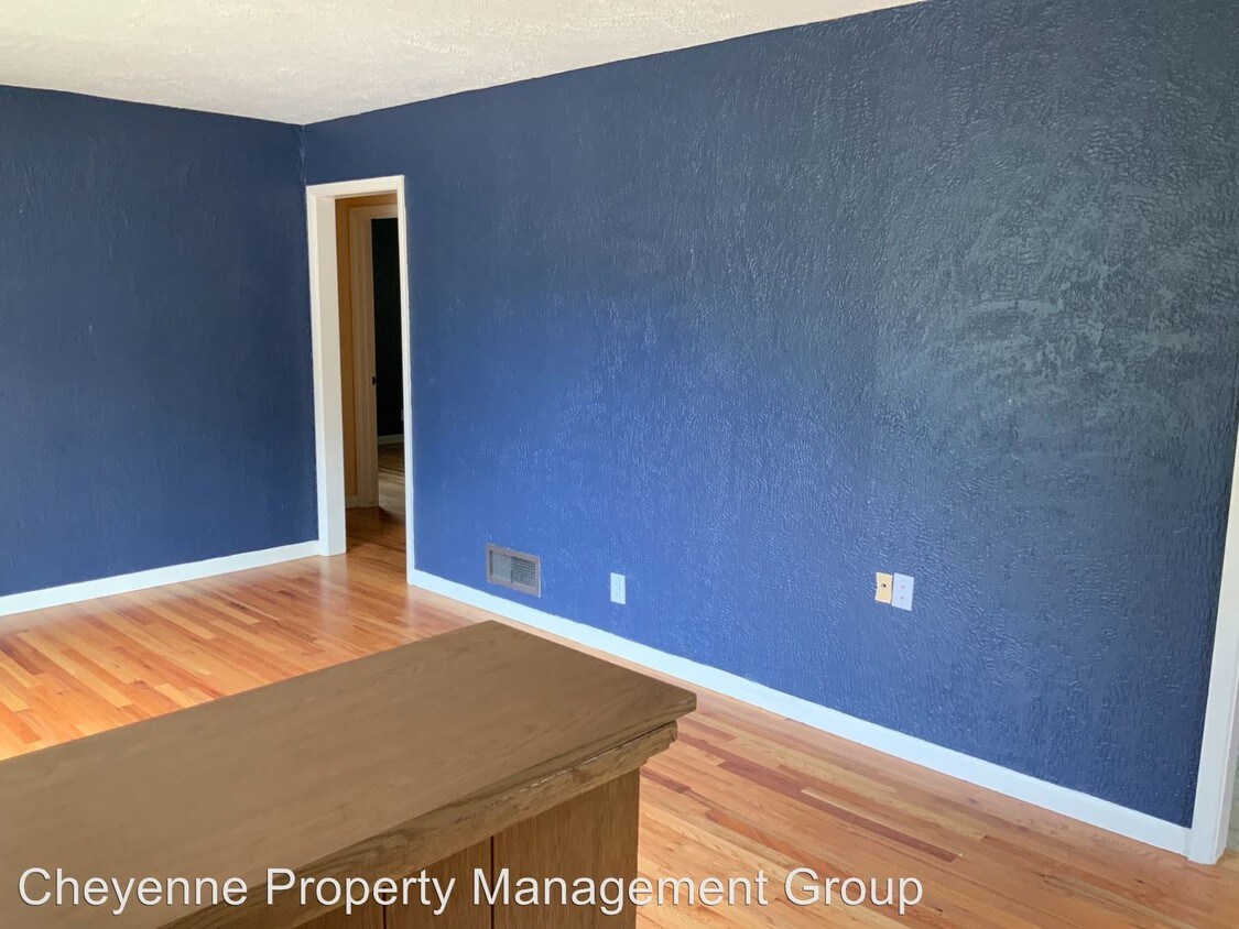 Building Photo - 2 br, 2 bath House - 3424 Dover Rd