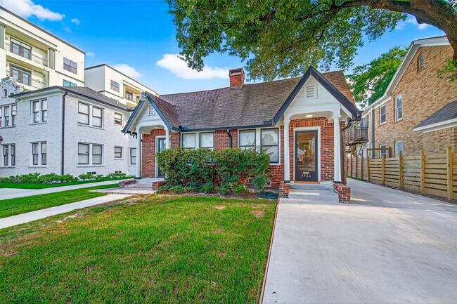Foto del edificio - 1924 Harold St