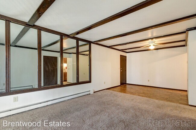 Building Photo - 3 br, 1 bath Apartment - Brentwood Estates...
