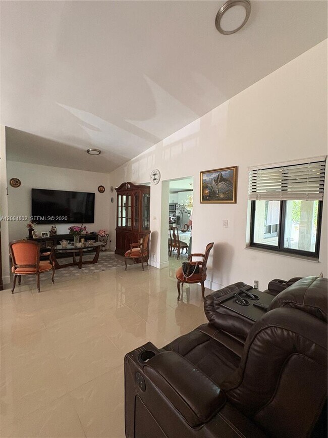 Foto del edificio - 8581 SW 29th St