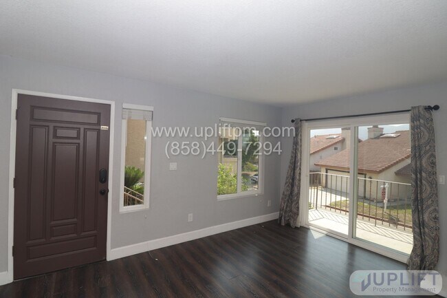 Foto del edificio - Beautiful Spring Valley home, tri floor 4 ...