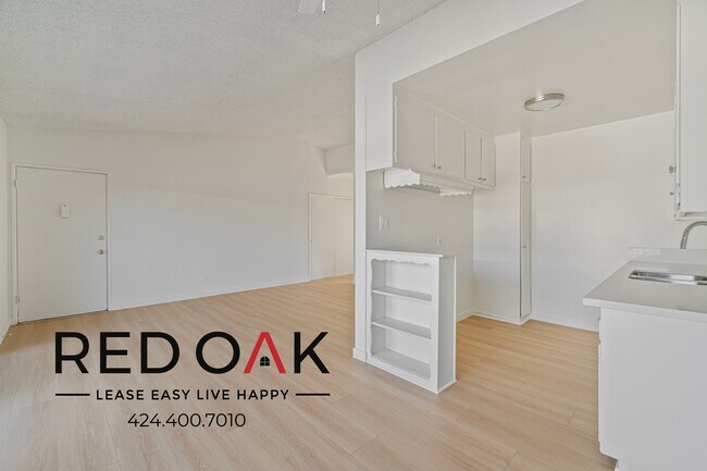 Foto del edificio - ~3 Weeks FREE~ Spectacular One Bedroom wit...