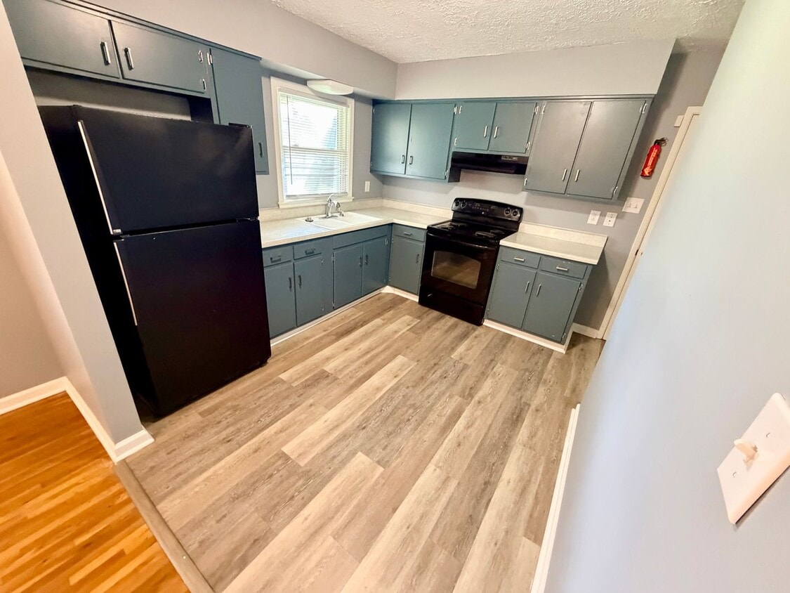 Photo - 1134 Oakwood Dr, (Z4)-