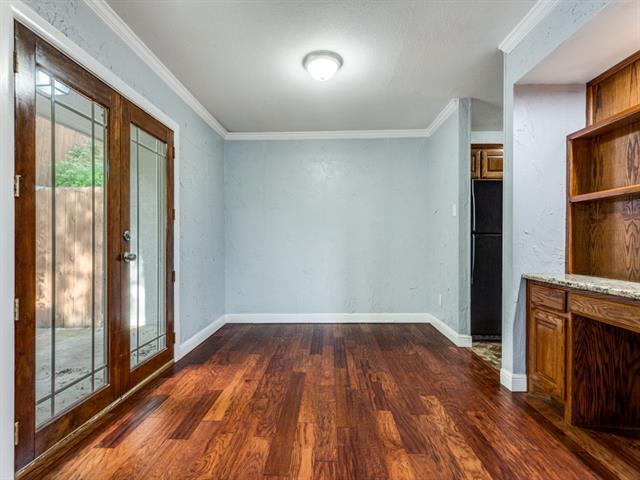 Building Photo - 2209 Park Hill Dr