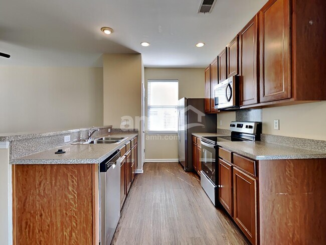 Building Photo - 225 Two Forts Rd