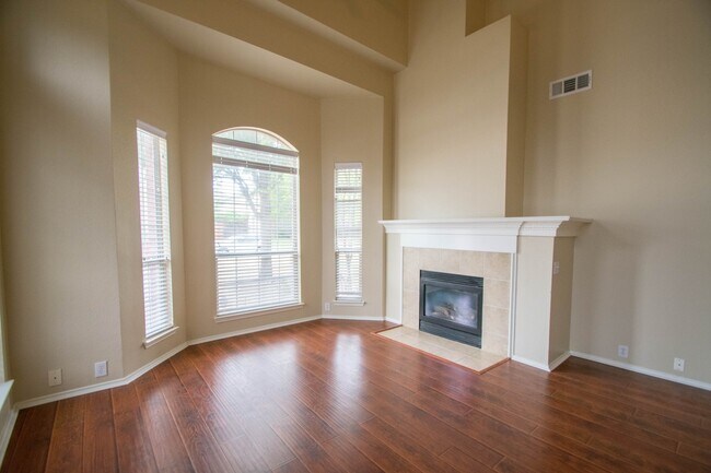 Foto del edificio - Beautiful Brick 3-2-2 in Frisco